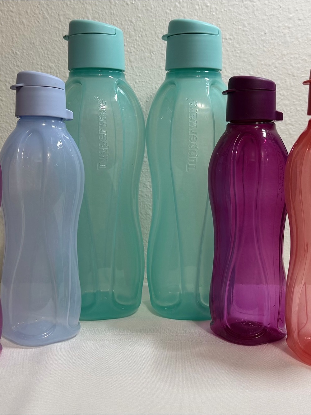 TUPPERWARE Eco Water Bottle Set of 6 Screw On Hydration Multi Colored